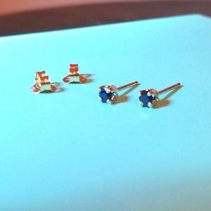 14K Sapphire Studs.